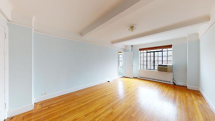 1st image of 1 Christopher St APT 5G