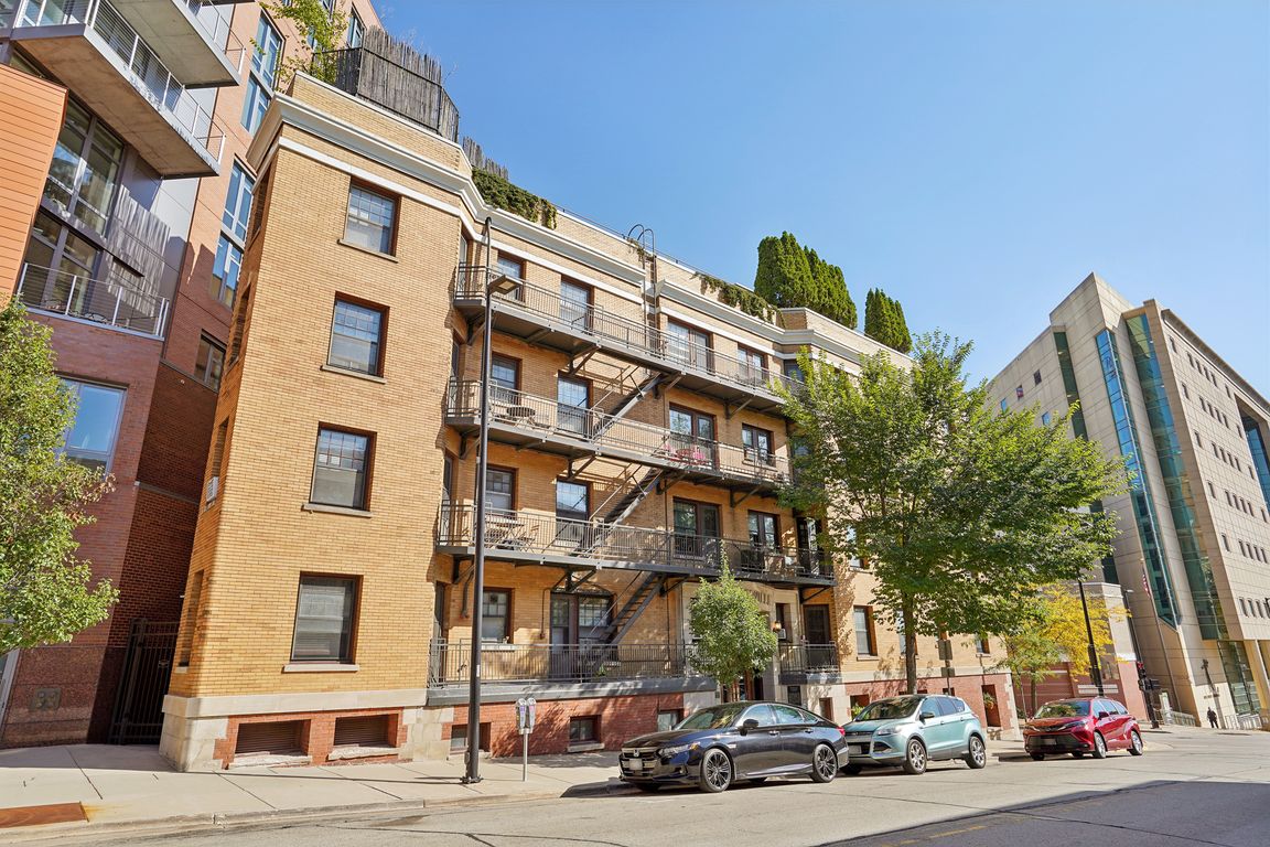 S Hamilton St-S0310-001.jpg