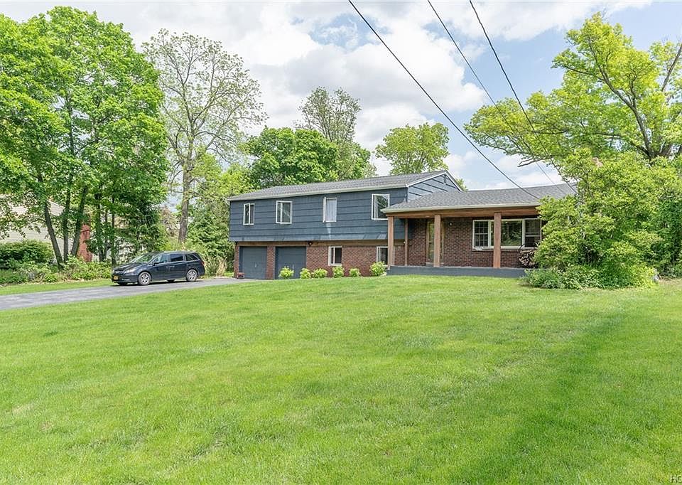 1st image of 63 Susan Dr