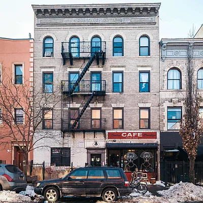 Rented by Nooklyn NYC LLC | media 45