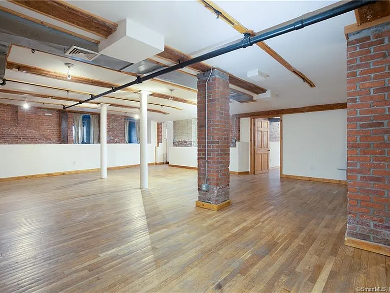 325 Lafayette St #1001 — Photo 1