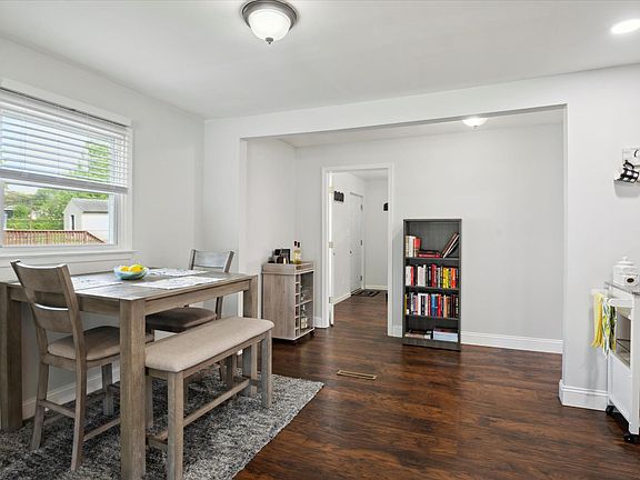 5th image of 303 Tamara Cir