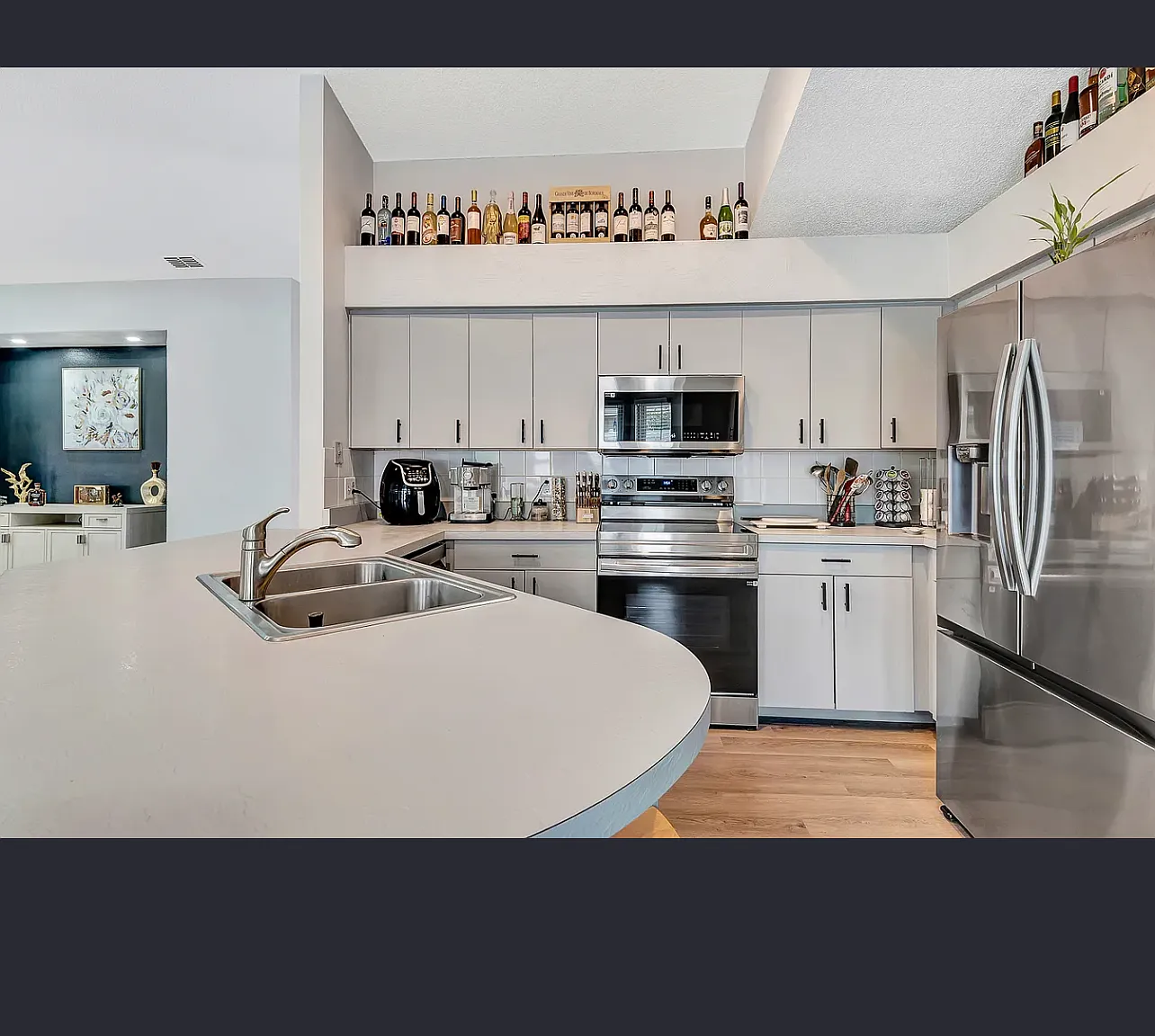 3 bed, 1867 sqft, $2,300 — Photo 4
