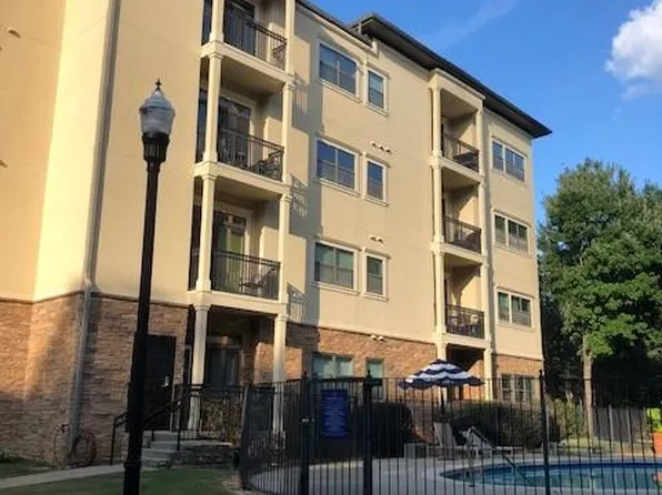 2230 Cheshire Bridge Rd NE Unit 404, Atlanta, GA 30324