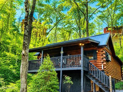 831 Bear Run Way, Sevierville, TN, 37862