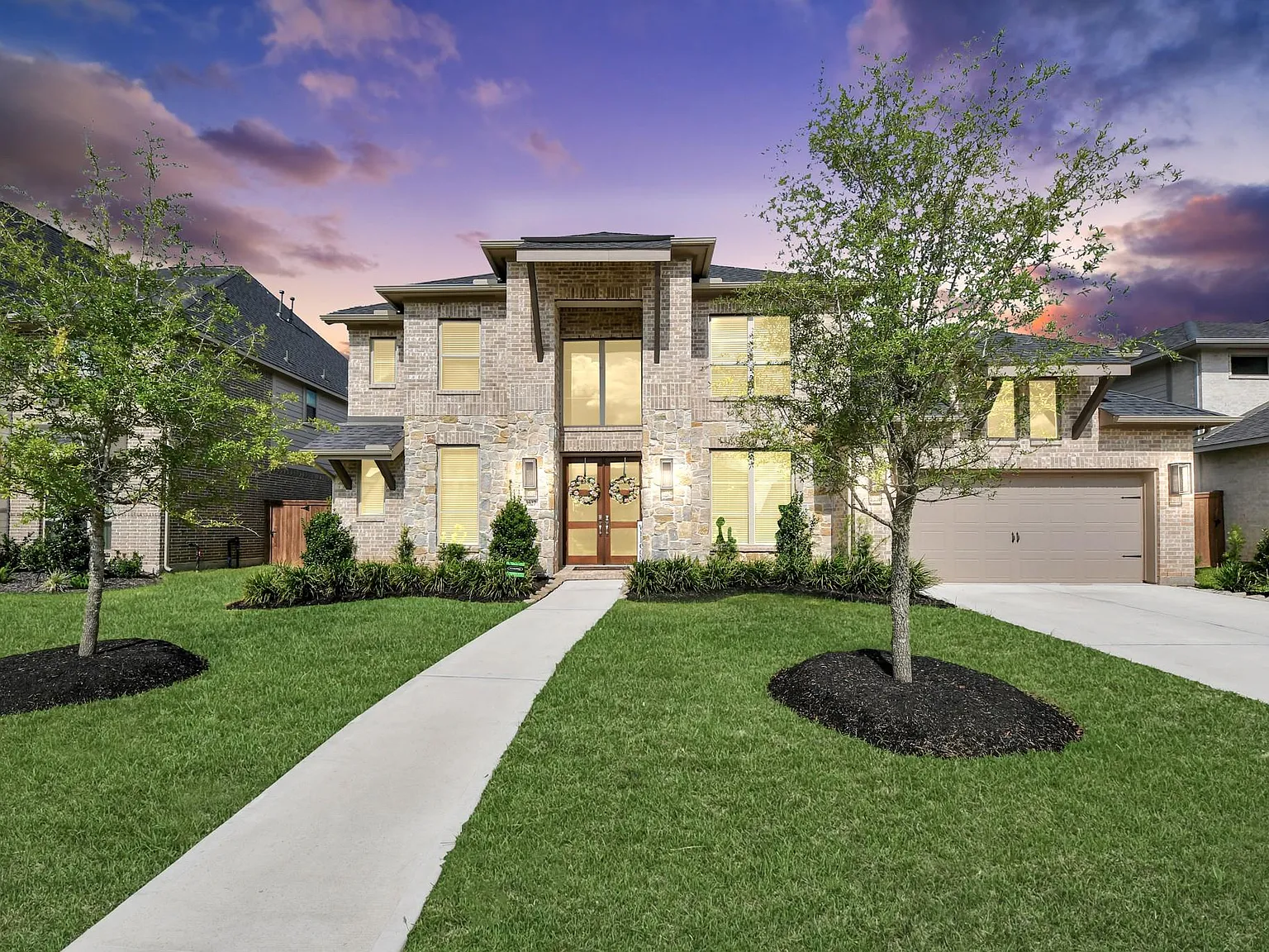 5 bed, 4.5 bath, 4098 sqft, $5,750 — Photo 3