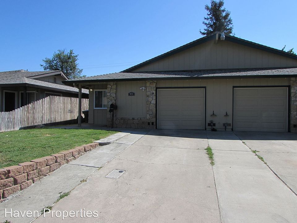 1st image of 9076 Salmon Falls Dr