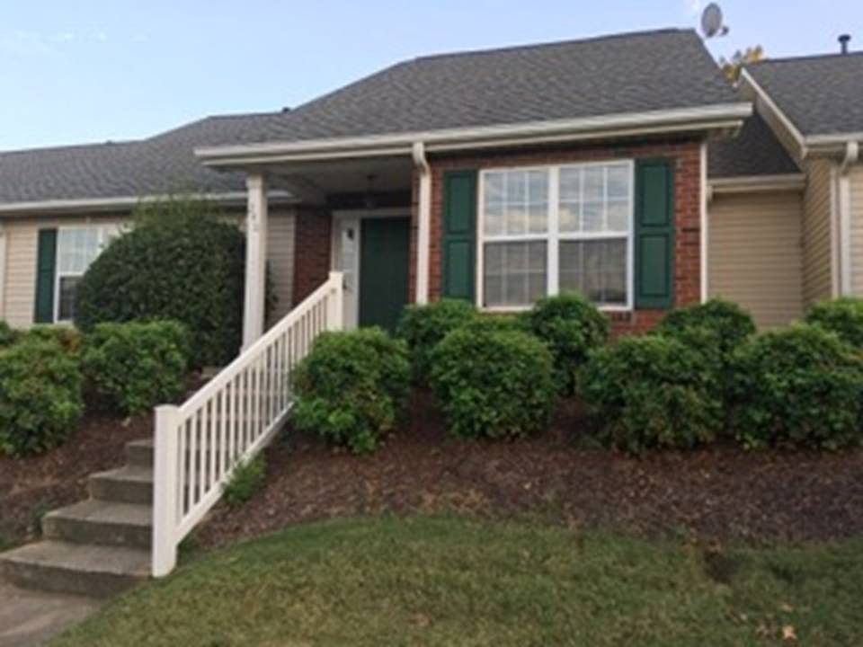 1st image of 240 Weston Valley Dr