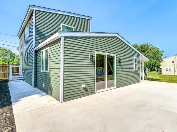 700 E Brook Ln, Galloway, NJ 08205