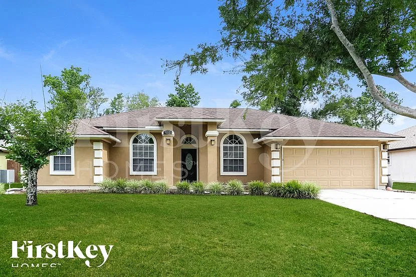 4 bed, 2.5 bath, 2432 sqft, $2,635 — Photo 1