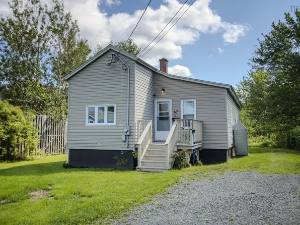 47 Green Rd, Grand Lake Road, NS B1P 3E4