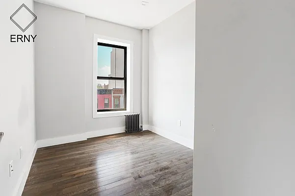 Rented by ERNY LLC | media 4