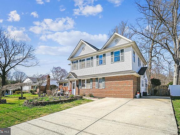 3rd image of 7314 Inzer St