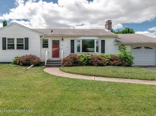 15 Genesee Avenue, Lake Katrine, NY 12449