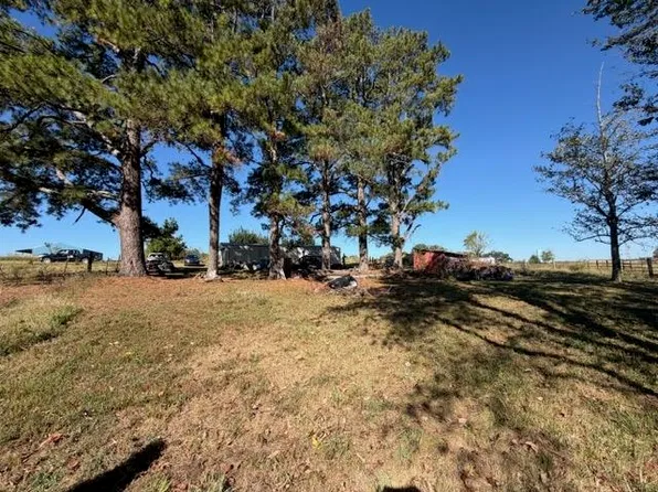 5180 Lafayette Rd, Scottsville, KY 42164