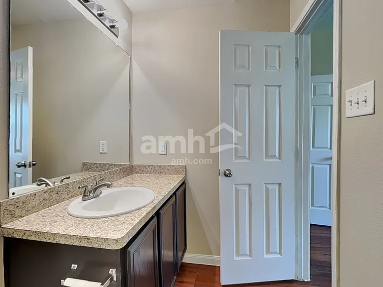 21606 Nella Cir — Photo 12