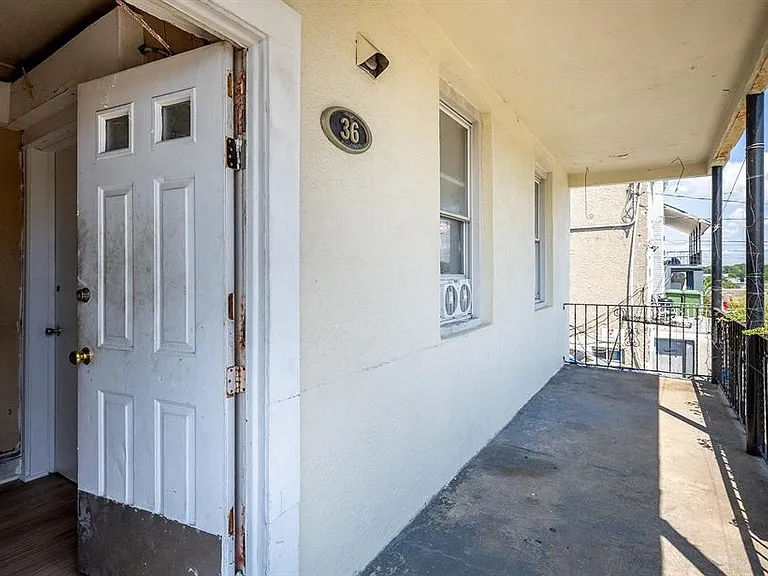 36 Martin Pl #2 — Photo 3