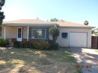 2115 W De Ovan Ave, Stockton, CA 95204