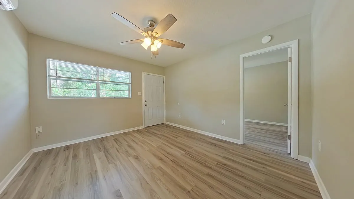235 Beulah St — Photo 3