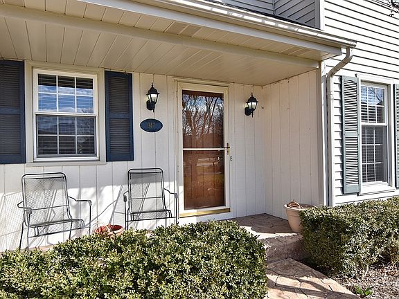 2nd image of 947 Whittington Dr