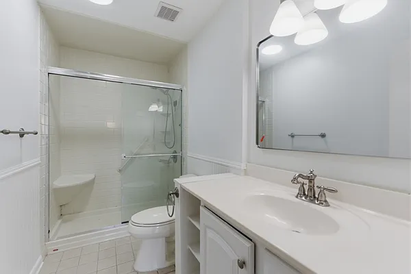 800 Williamsburg West Dr — Photo 19