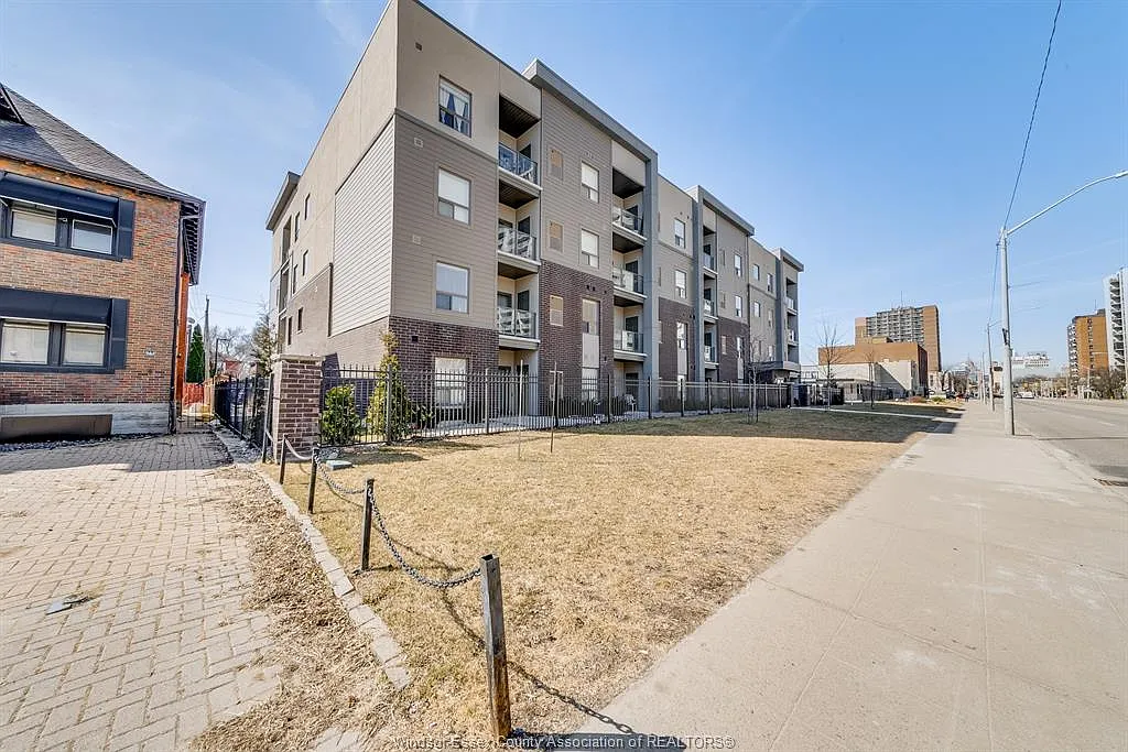 2 bed, 2.0 bath, $2,000 — Photo 4
