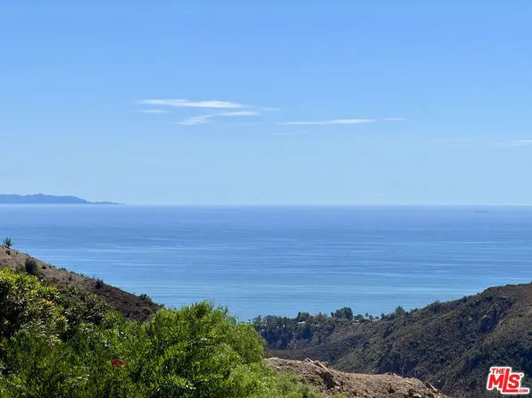 16726 Monte Hermoso Dr, Pacific Palisades, CA 90272