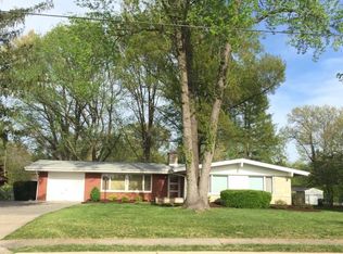 201 S Tower Rd, Carbondale, IL 62901