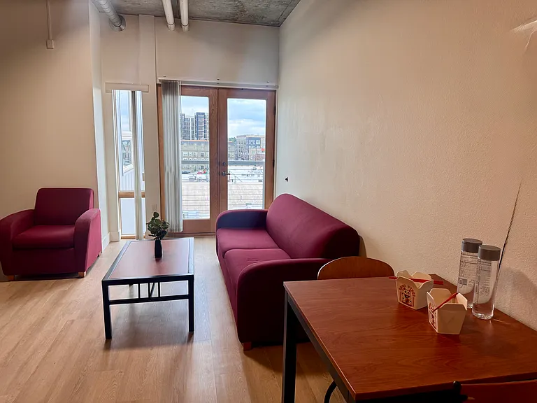 University Lofts — Photo 8