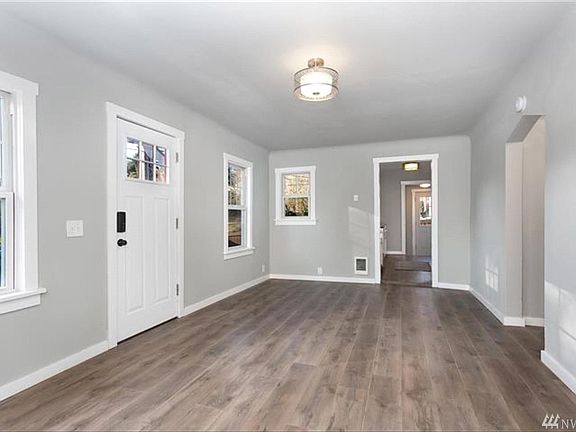 4th image of 1514 N Lafayette Ave