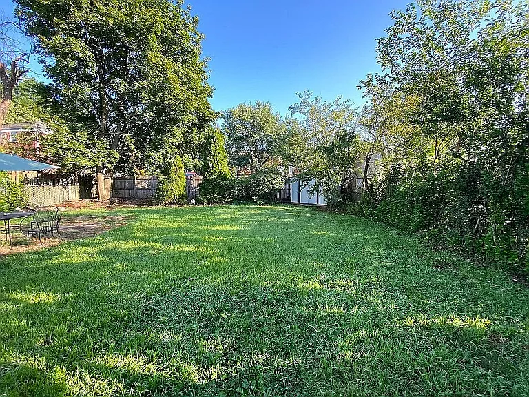 61 Duley Ave — Photo 10