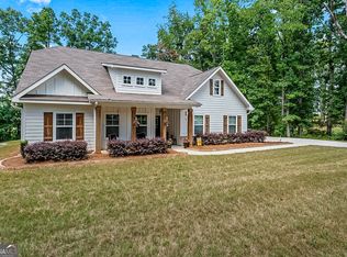 271 Nutt Dr, Locust Grove, GA 30248