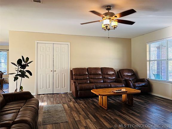 3rd image of 192238 N 4205th Rd