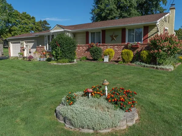 5231 Price Ave, Coopersburg, PA 18036