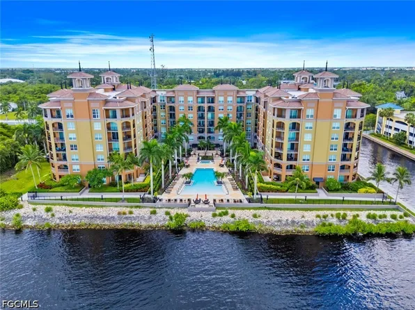 2825 Palm Beach Blvd APT 203, Fort Myers, FL 33916