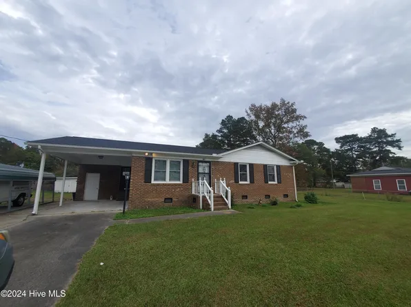 1847 Stanton Dr, Greenville, NC 27834