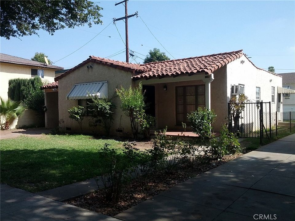 1st image of 224 N Olive Ave