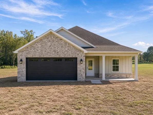 190 Oscar Godwin Rd, Dothan, AL 36301