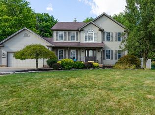 752 Greenfield Dr, Boardman, OH