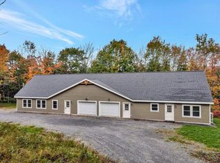 112 Kerns Hill Rd, Manchester, ME 04351