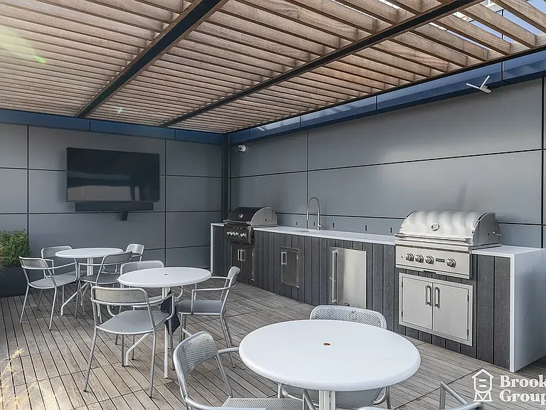 101-19 Rockaway Beach Blvd #3E — Photo 23