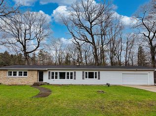2623 Oakcrest Dr, Neenah, WI 54956
