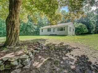 138 Clubhouse Rd, Lebanon, CT 06249