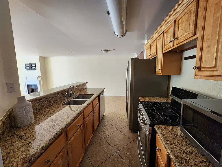 4401 Sepulveda Blvd #111 — Photo 37