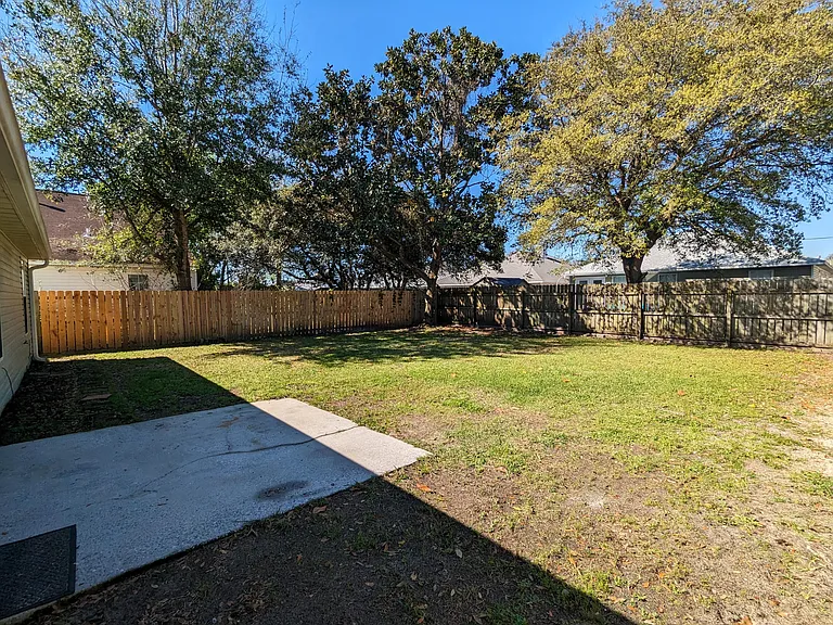 517 Rush Park Cir — Photo 24