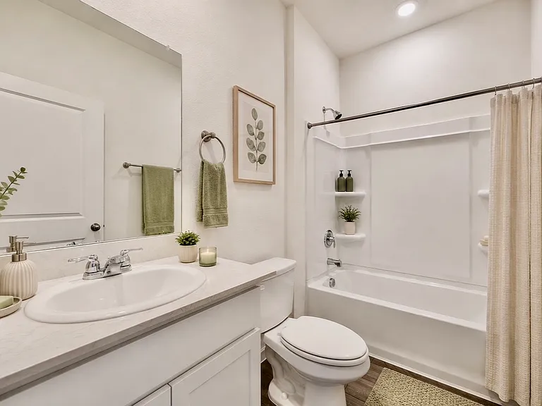 14200 Donahue St — Photo 3