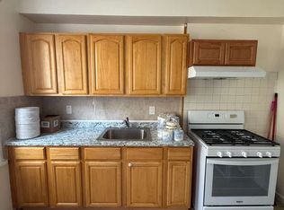 328 62nd St APT 2, West New York, NJ 07093