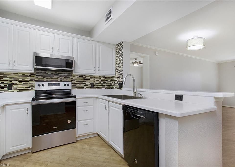 1st image of 8271 Key Royal Cir APT 924