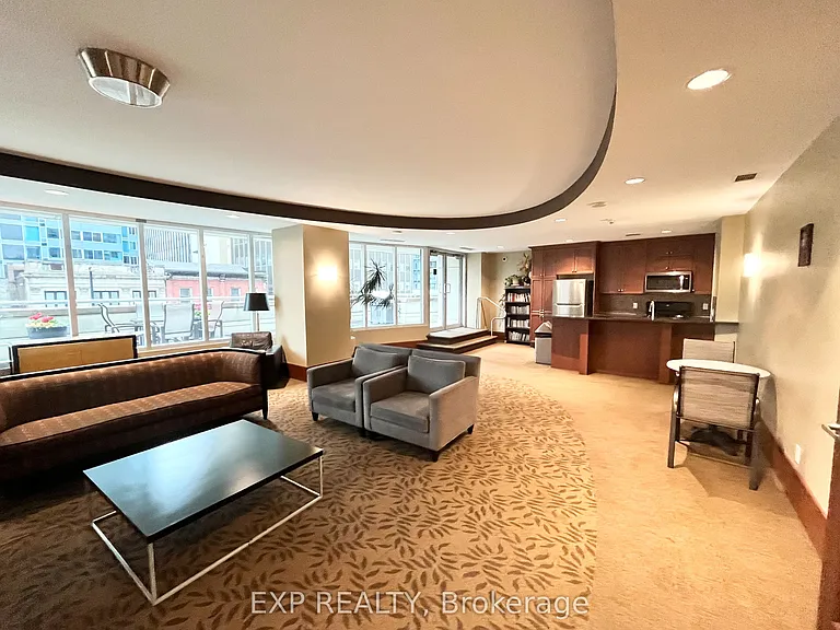 200 Rideau St #1002 — Photo 25