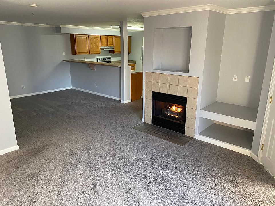 Living room with fireplace